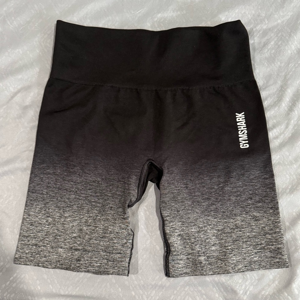 Gymshark Adapt Ombre Seamless Shorts - Black/Black Marl